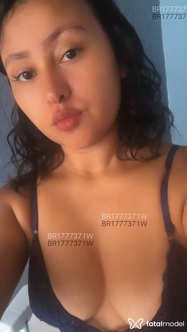 Acompanhante mulher morena (o) de olhos pretos em Capão da Canoa Acompanhante mulher morena (o) de olhos pretos em Capão da Canoa - Vitória