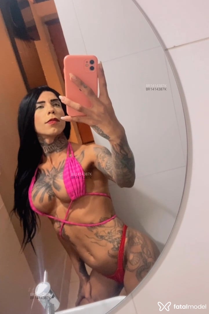 Acompanhante mulher trans morena (o) de olhos castanhos em Belo Horizonte - Mannu