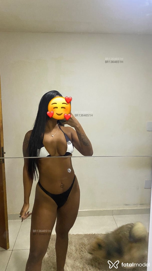 Acompanhante mulher morena (o) de olhos castanhos em São Paulo - Laraíndia