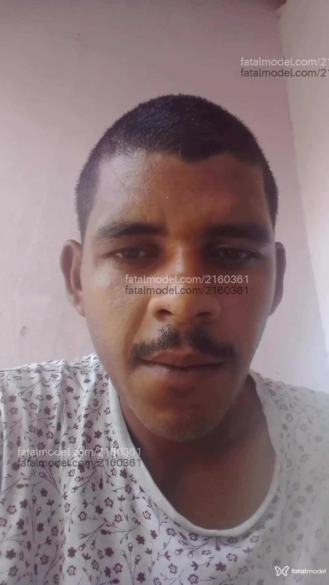 Acompanhante homem morena (o) de olhos castanhos em Igarassu Acompanhante homem morena (o) de olhos castanhos em Igarassu - Shell