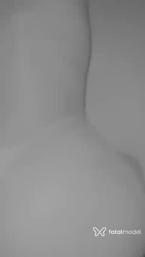 Acompanhante mulher com cabelo castanho de olhos mel - Patrícia