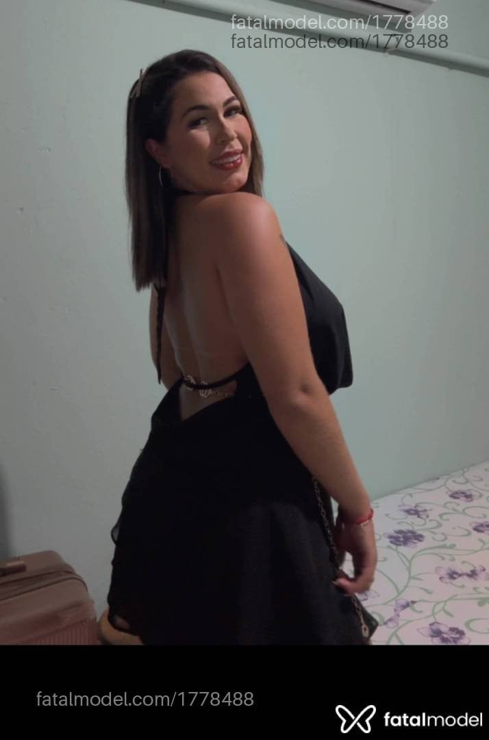 Acompanhante mulher com cabelo castanho de olhos castanhos em Gaúcha do Norte - Karol