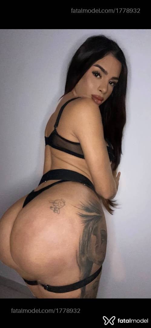 Acompanhante mulher trans com cabelo castanho de olhos castanhos em Porto Velho Acompanhante mulher trans com cabelo castanho de olhos castanhos em Porto Velho - Melissa Gabrielly