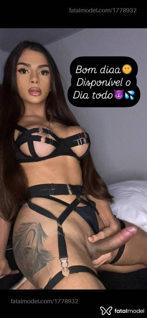 Acompanhante mulher trans com cabelo castanho de olhos castanhos em Porto Velho Acompanhante mulher trans com cabelo castanho de olhos castanhos em Porto Velho - Melissa Gabrielly