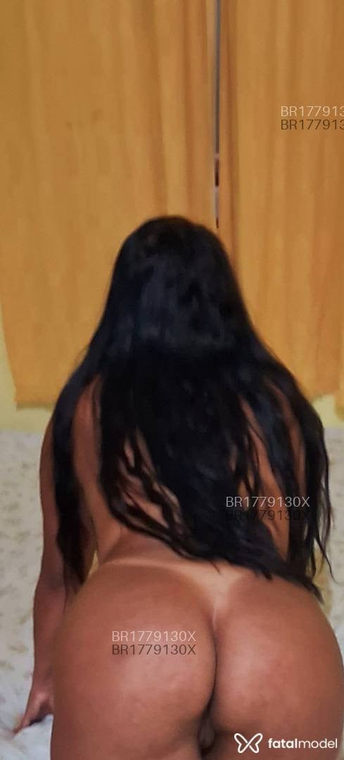 Acompanhante mulher morena (o) de olhos pretos - Anny Andrade Acompanhante mulher morena (o) de olhos pretos - Anny Andrade