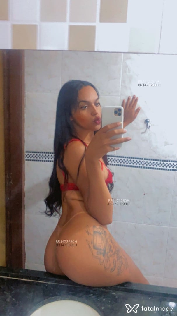 Acompanhante travesti morena (o) de olhos castanhos em Ipojuca - Byanca Brandao