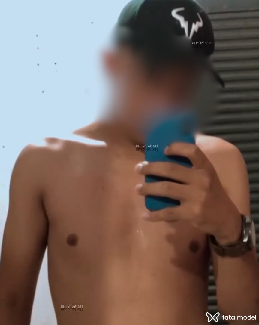 Acompanhante homem morena (o) de olhos pretos - Marcos Silva Acompanhante homem morena (o) de olhos pretos - Marcos Silva