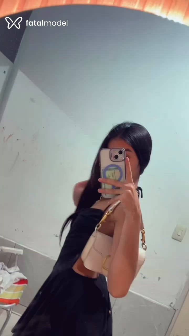 Acompanhante mulher morena (o) de olhos castanhos - Jennifer Acompanhante mulher morena (o) de olhos castanhos - Jennifer