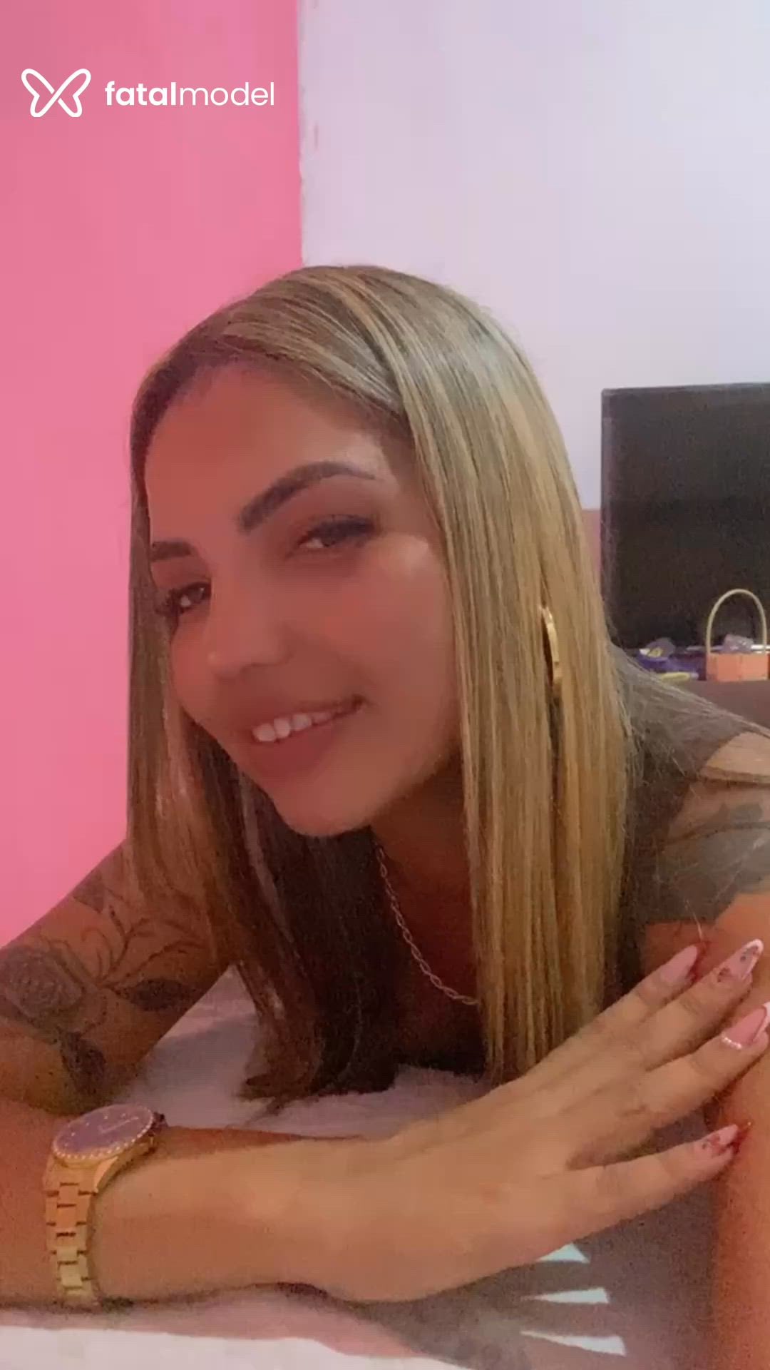 Acompanhante mulher morena (o) de olhos pretos - Bianca Santos Acompanhante mulher morena (o) de olhos pretos - Bianca Santos