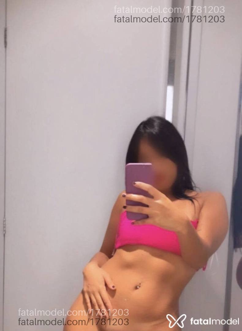 Acompanhante mulher morena (o) de olhos castanhos - Leticia