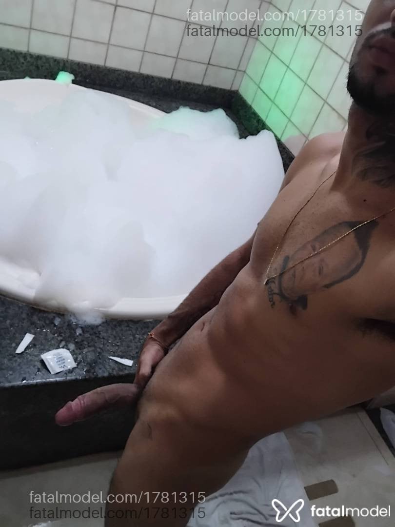 Acompanhante homem morena (o) de olhos castanhos em Divinópolis - Kauan Kenned