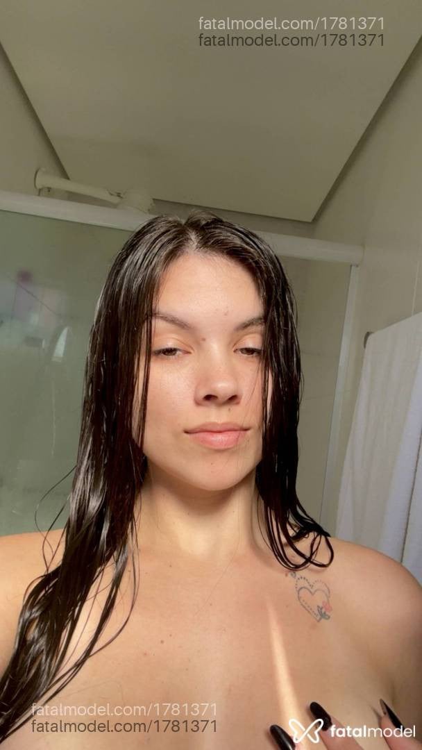 Acompanhante mulher com cabelo castanho de olhos castanhos em Bauru - Rayssa Lopes