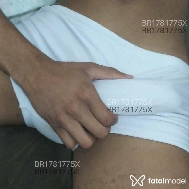 Acompanhante homem morena (o) de olhos castanhos em Rio de Janeiro - Marginalxxl