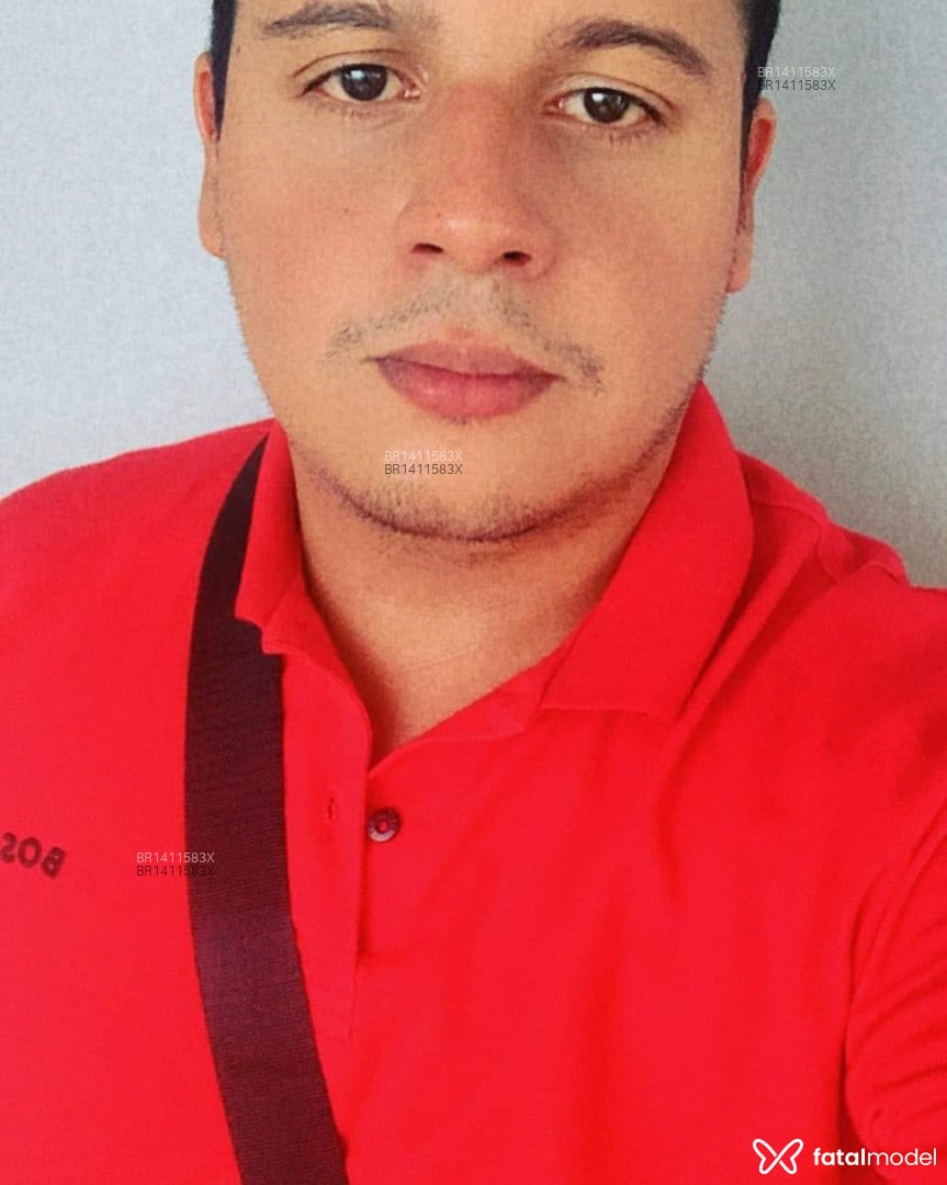 Acompanhante homem morena (o) de olhos castanhos em Goiânia - Sam Man