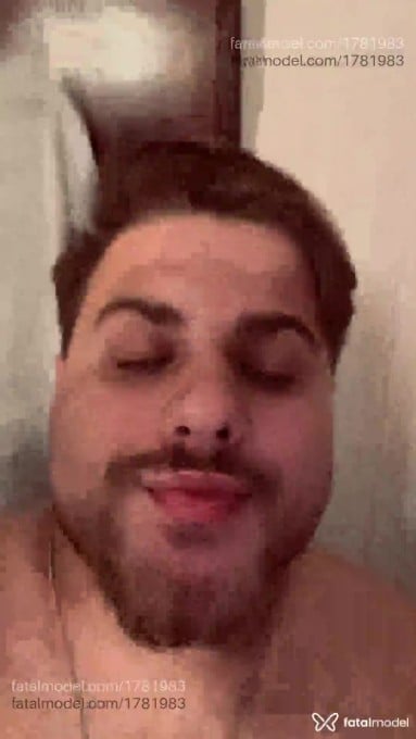 Acompanhante homem loira (o) de olhos azuis em Curitiba Acompanhante homem loira (o) de olhos azuis em Curitiba - Vitor ribas