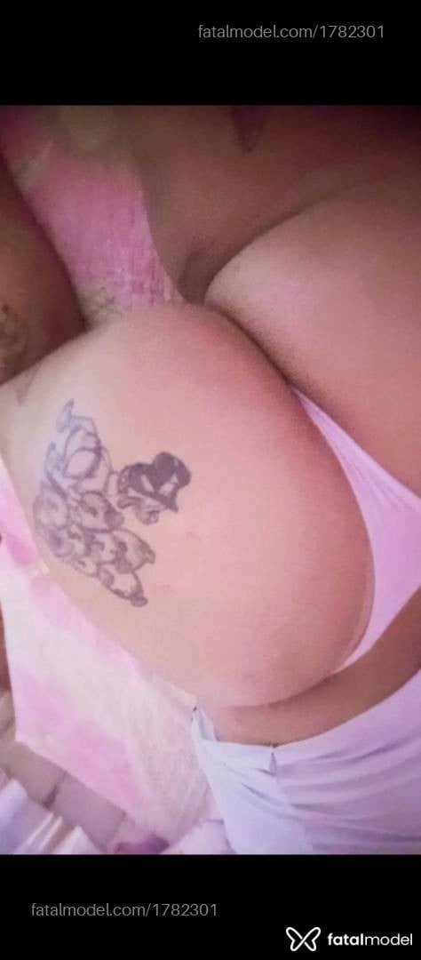Acompanhante mulher ruiva (o) de olhos mel em Juína - Mel