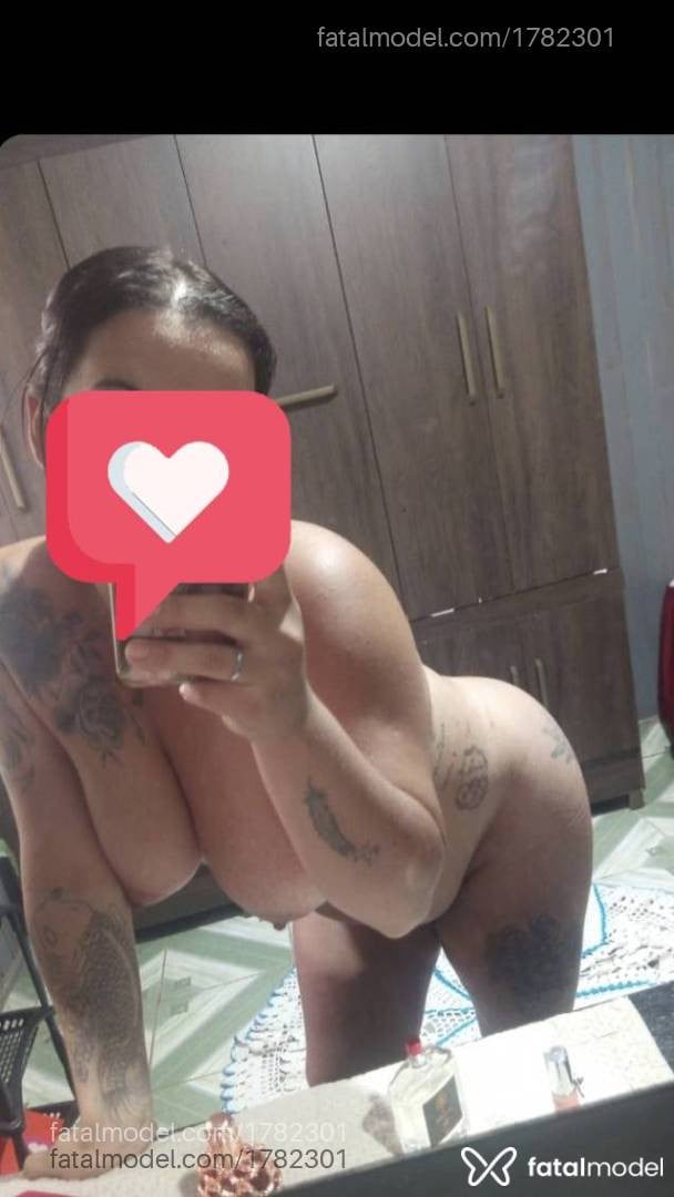 Acompanhante mulher ruiva (o) de olhos mel - Mel