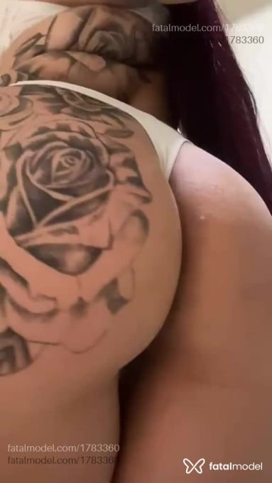 Acompanhante mulher morena (o) de olhos mel em Campos Novos Acompanhante mulher morena (o) de olhos mel em Campos Novos - Luna