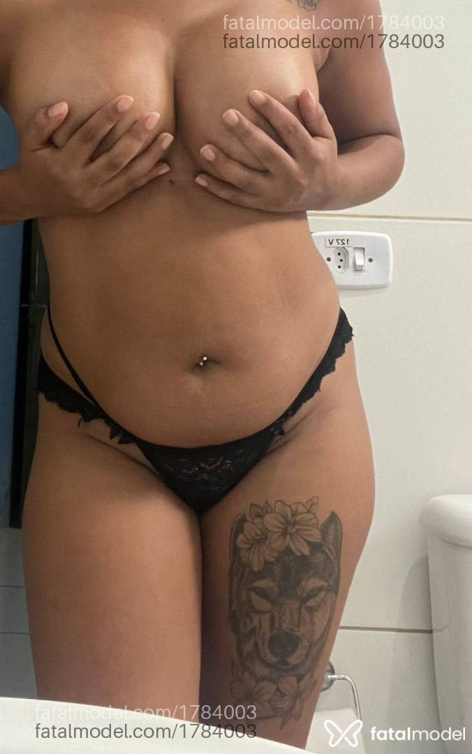 Acompanhante mulher morena (o) de olhos pretos em Xinguara - Morena