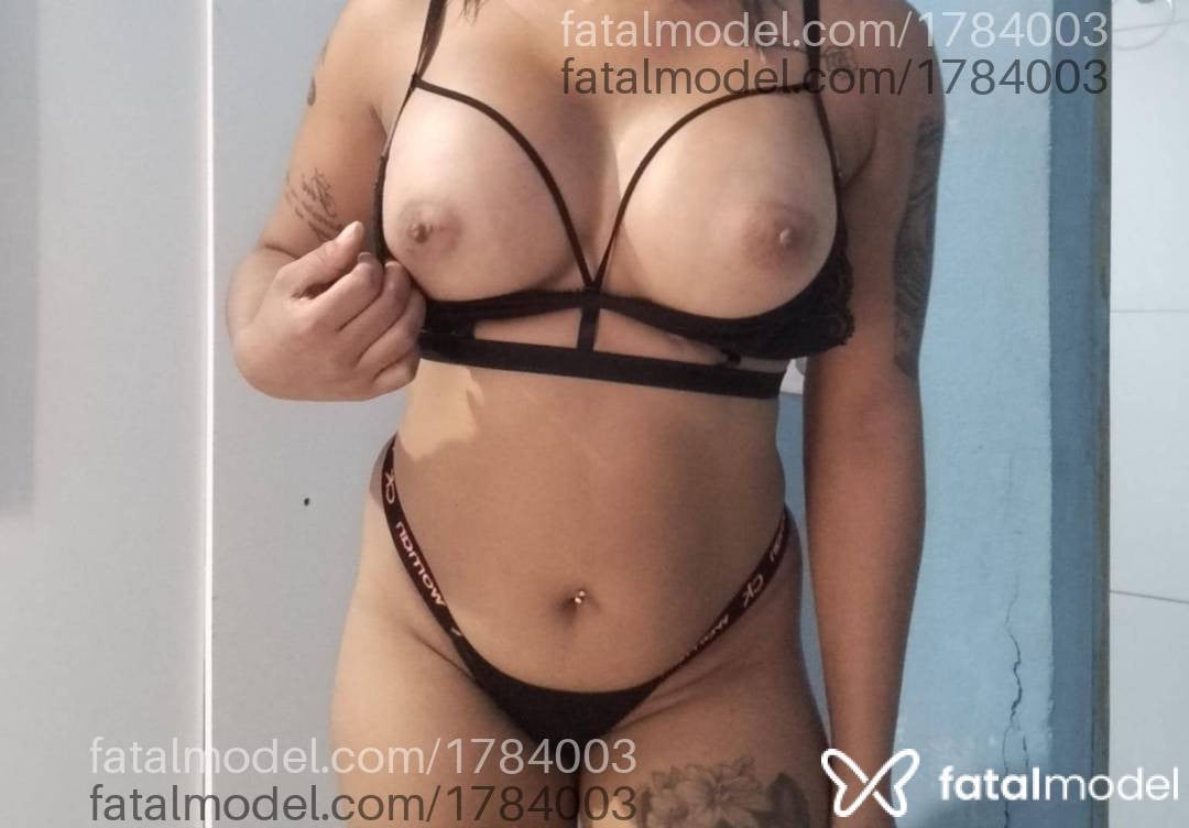Acompanhante mulher morena (o) de olhos pretos em Xinguara Acompanhante mulher morena (o) de olhos pretos em Xinguara - Morena