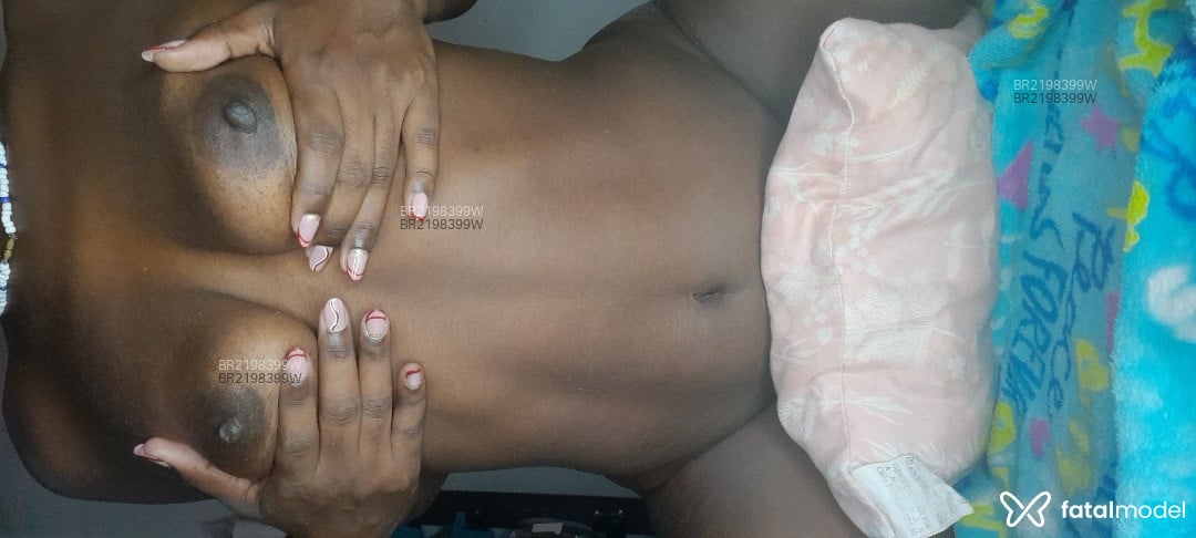 Acompanhante mulher morena (o) de olhos pretos em São Luís Acompanhante mulher morena (o) de olhos pretos em São Luís - Pandora
