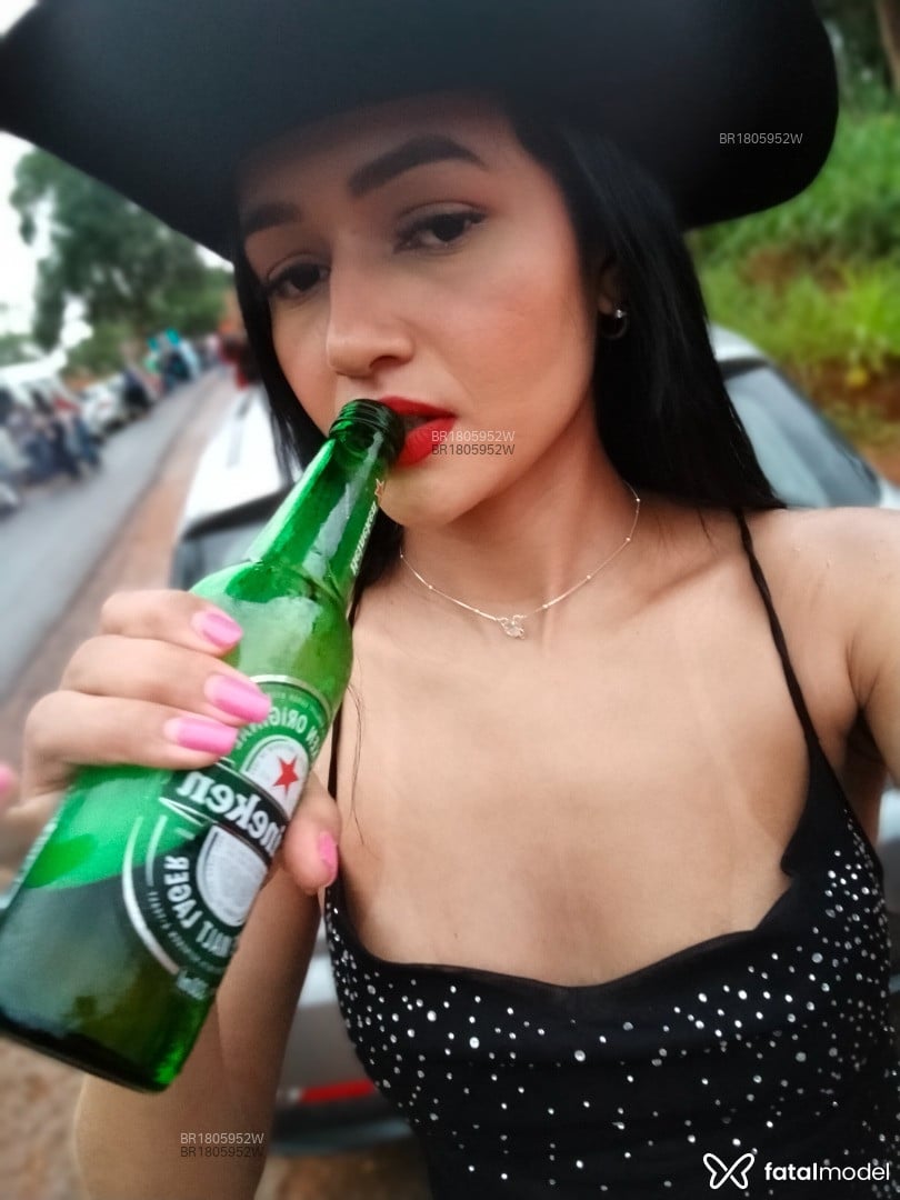 Acompanhante mulher morena (o) de olhos castanhos em Porto Velho - Tays