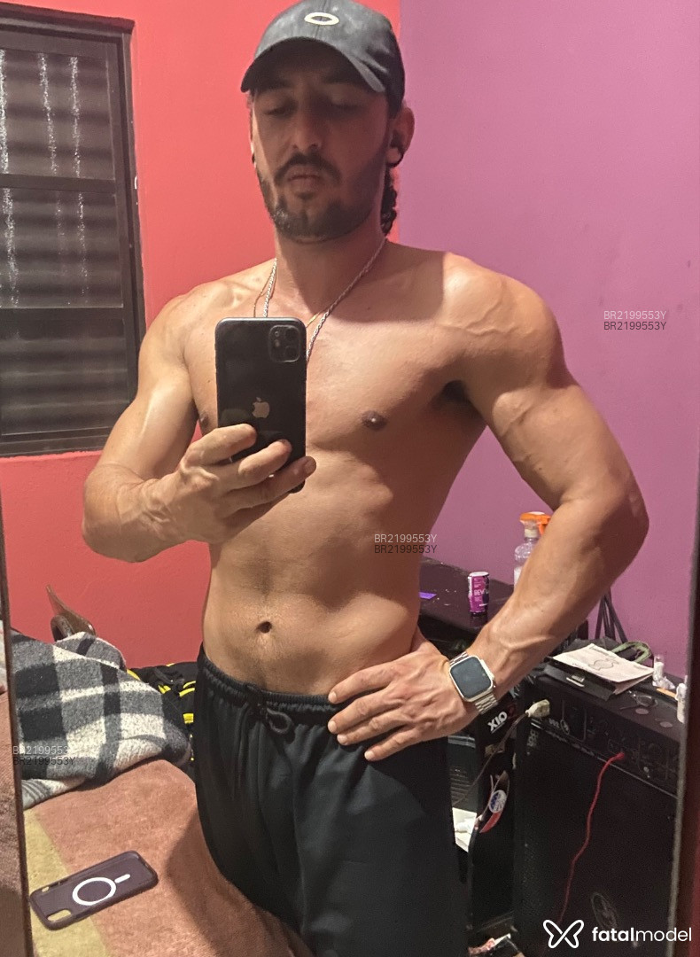 Acompanhante homem morena (o) de olhos castanhos - Djmaromba