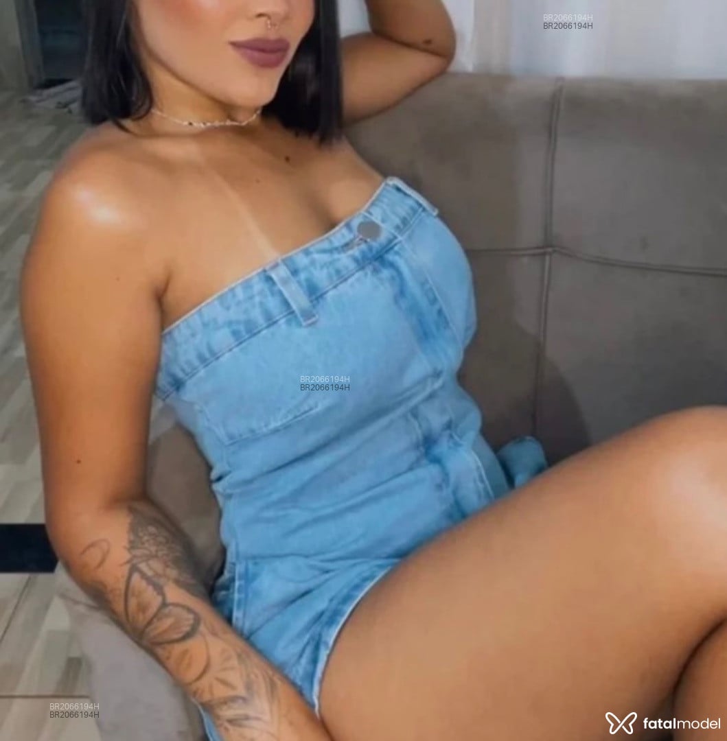 Acompanhante mulher morena (o) de olhos pretos - Lara Acompanhante mulher morena (o) de olhos pretos - Lara