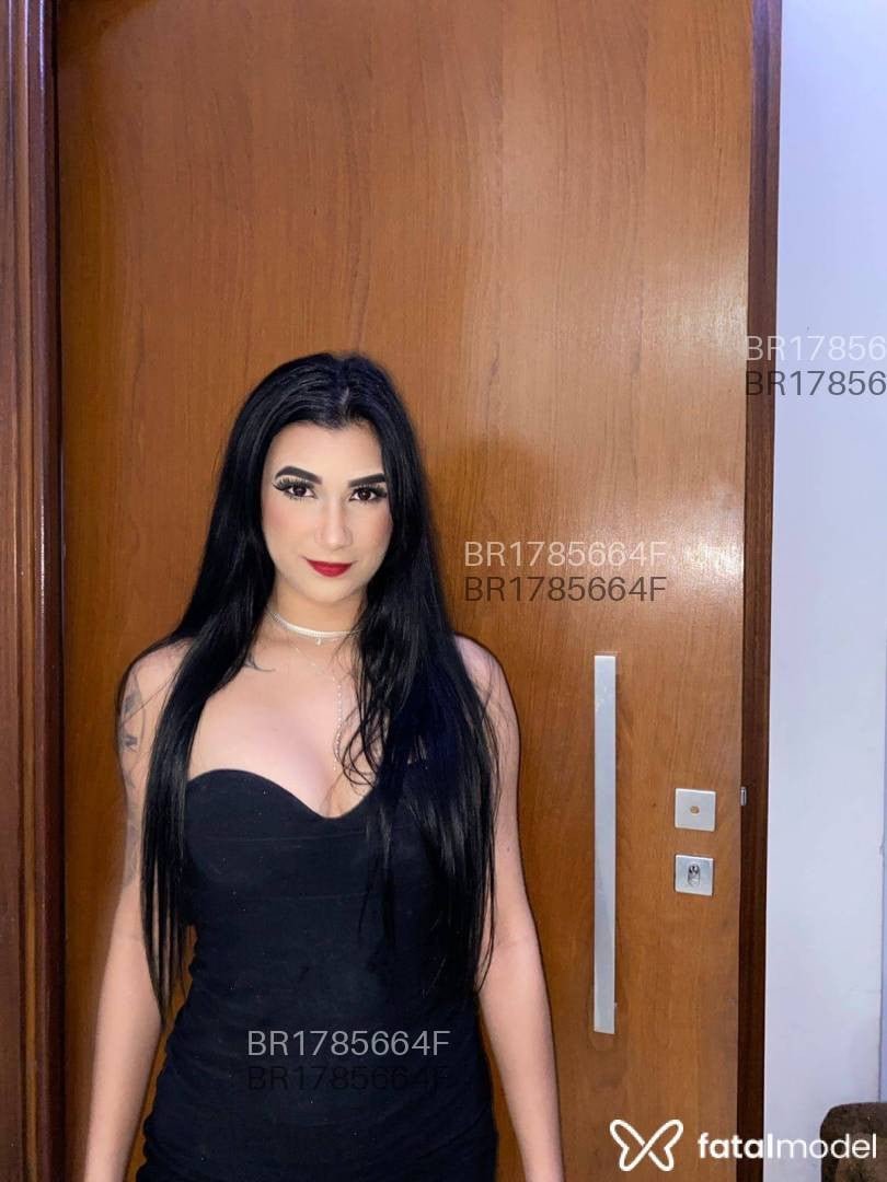 Acompanhante mulher morena (o) de olhos castanhos em Passo Fundo - JADEE