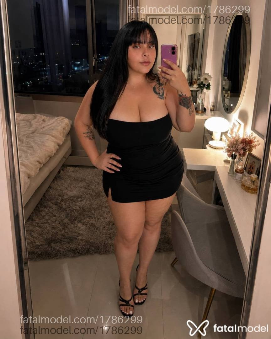 Acompanhante mulher morena (o) de olhos verdes - Melissa Mel