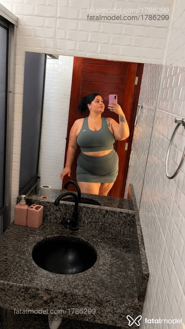 Acompanhante mulher morena (o) de olhos verdes em Guarantã do Norte - Melissa Mel