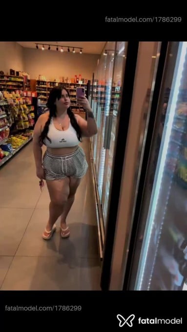 Acompanhante mulher morena (o) de olhos verdes em Indaiatuba - Melissa Mel