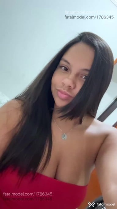 Acompanhante mulher morena (o) de olhos castanhos em Patos de Minas - Mel