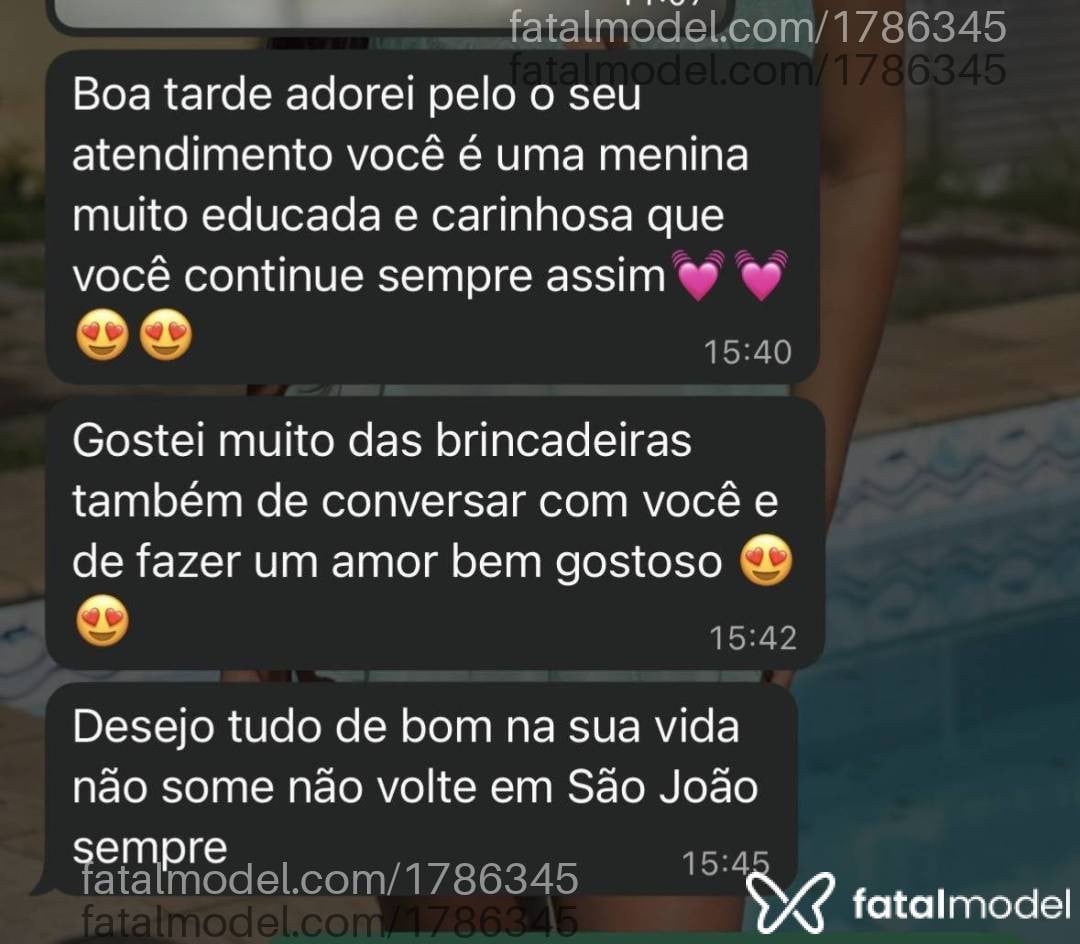 Acompanhante mulher morena (o) de olhos castanhos - Mel