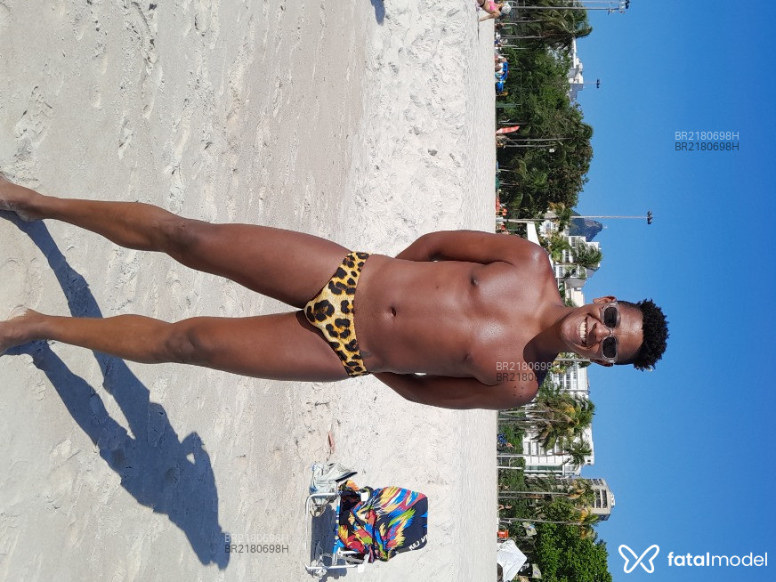 Acompanhante homem com cabelo castanho de olhos castanhos em Rio de Janeiro - Jeeff