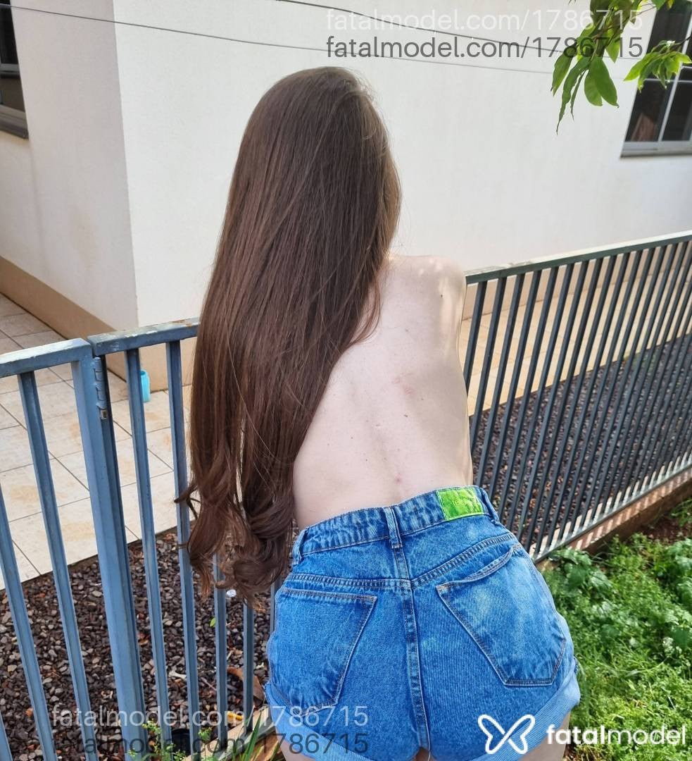 Acompanhante mulher ruiva (o) de olhos verdes em Lages - Ana Carlotto