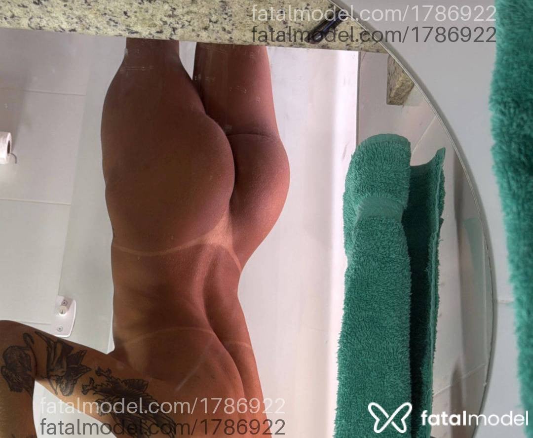 Acompanhante mulher trans com cabelo castanho de olhos castanhos em Rio de Janeiro - Dani Campos