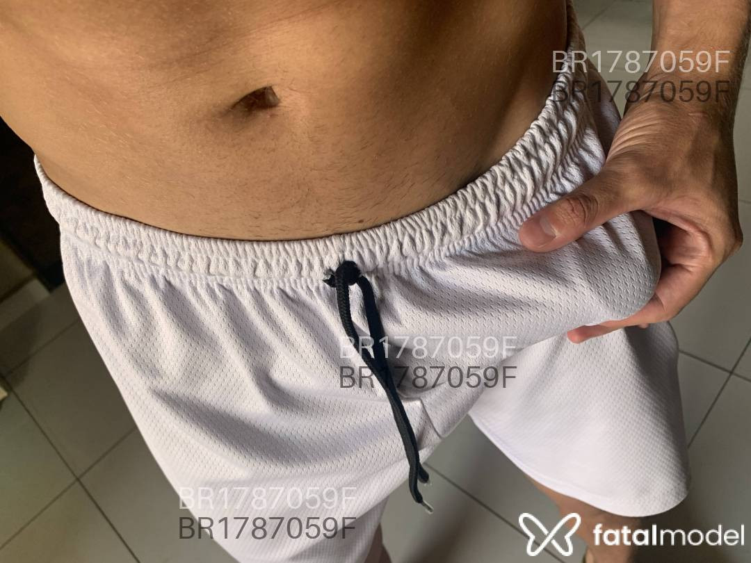 Acompanhante homem morena (o) de olhos verdes em Uberlândia - Gustavo