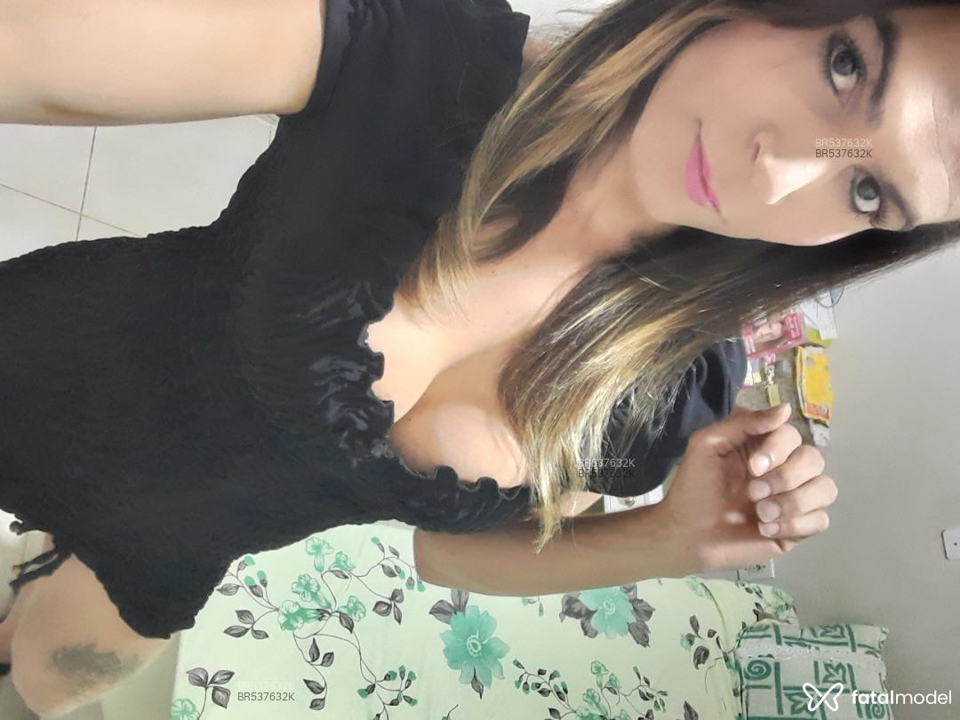 Acompanhante mulher trans loira (o) de olhos castanhos em Uberlândia - Samantha