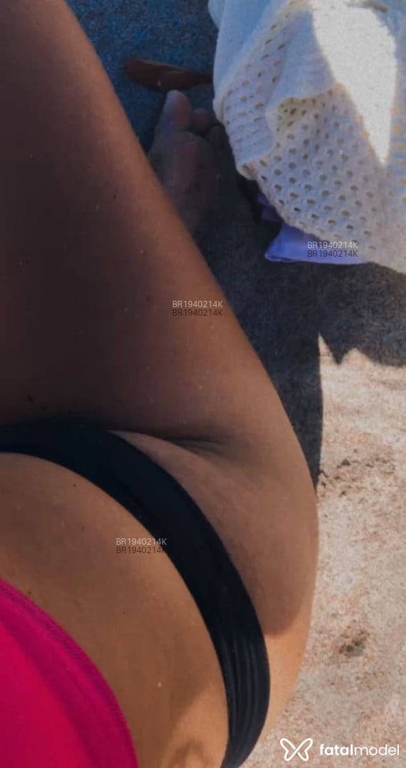 Acompanhante mulher com cabelo castanho de olhos castanhos em Rio Grande Acompanhante mulher com cabelo castanho de olhos castanhos em Rio Grande - Cavalonaaaaa