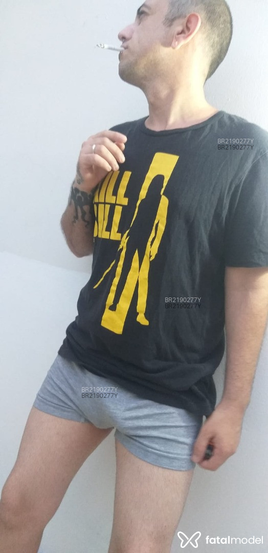 Acompanhante homem com cabelo castanho de olhos mel em Florianópolis - Henrique
