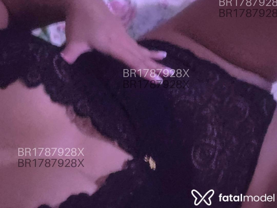 Acompanhante mulher morena (o) de olhos castanhos em Conselheiro Lafaiete - Emilly