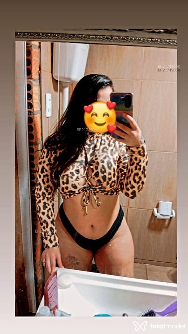 Acompanhante mulher morena (o) de olhos mel em Novo Hamburgo - Melissa