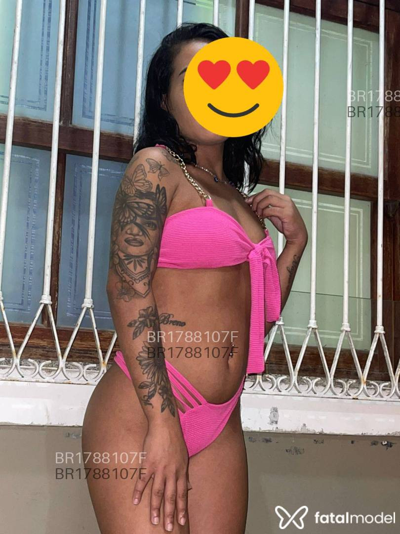 Acompanhante mulher morena (o) de olhos castanhos em Campos dos Goytacazes - Manuelly