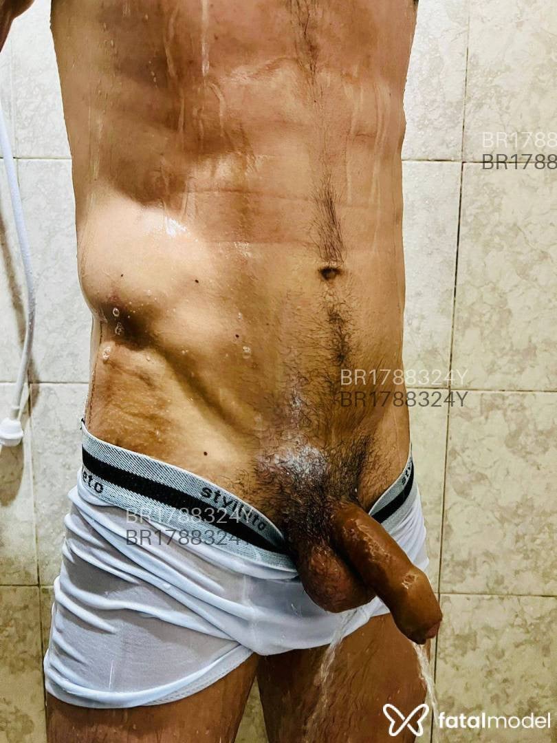 Acompanhante homem com cabelo castanho de olhos castanhos em Volta Redonda - Noromha