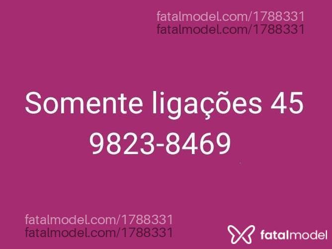 Acompanhante mulher com cabelo castanho de olhos castanhos em Cascavel - Giovana