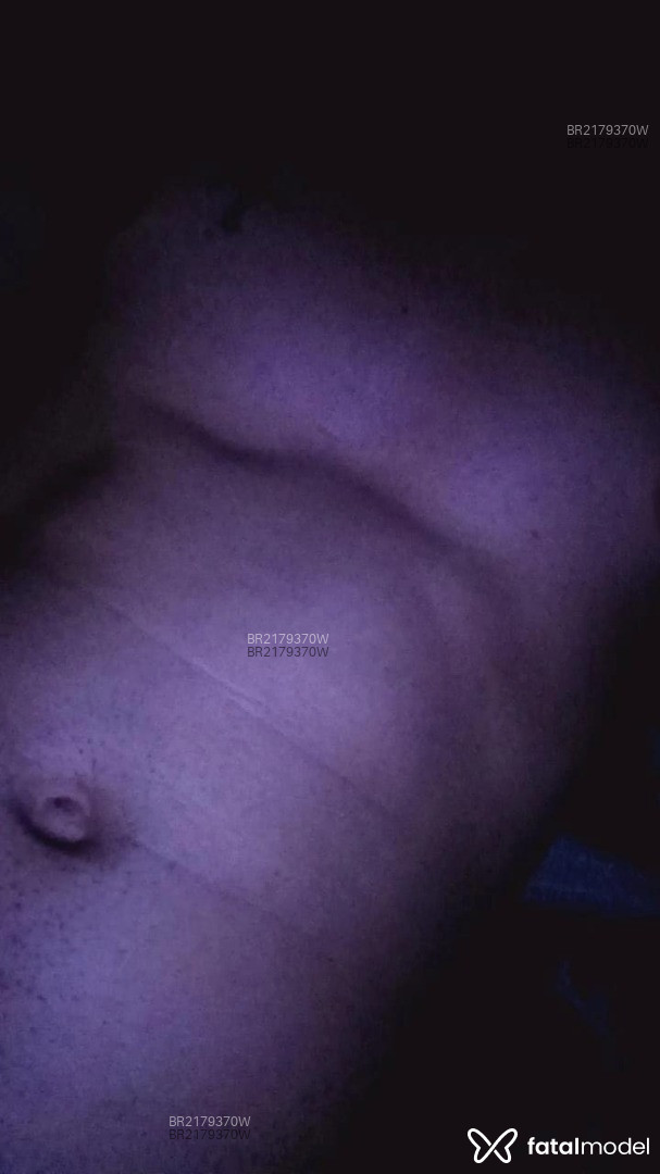 Acompanhante homem morena (o) de olhos verdes em Campos dos Goytacazes - Branko