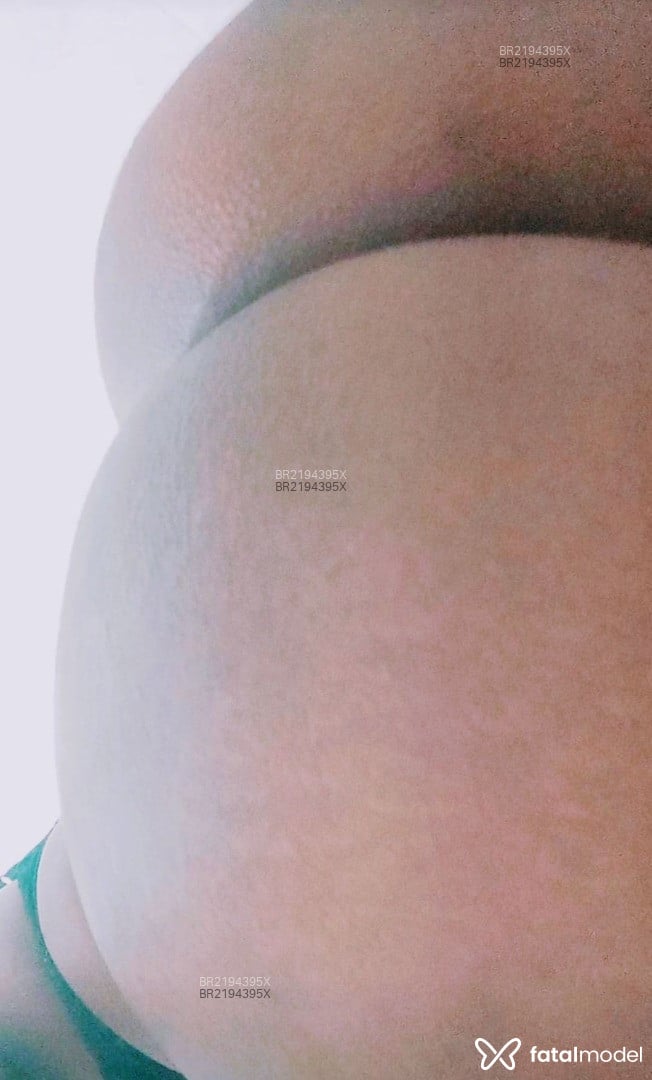 Acompanhante mulher morena (o) de olhos castanhos em Rio de Janeiro - Letícia