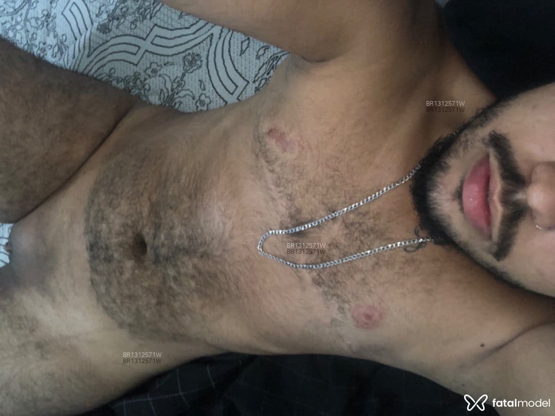 Acompanhante homem trans com cabelo castanho de olhos castanhos em Rio de Janeiro - Devil