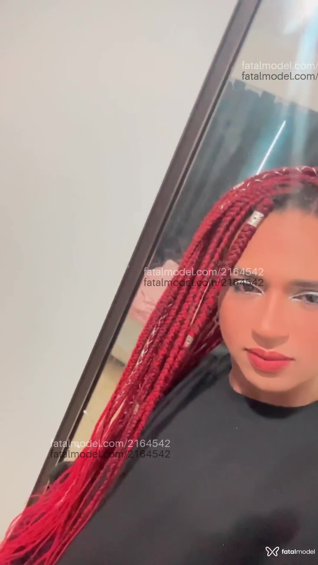 Acompanhante mulher trans ruiva (o) de olhos pretos em Virtual - Sabrina